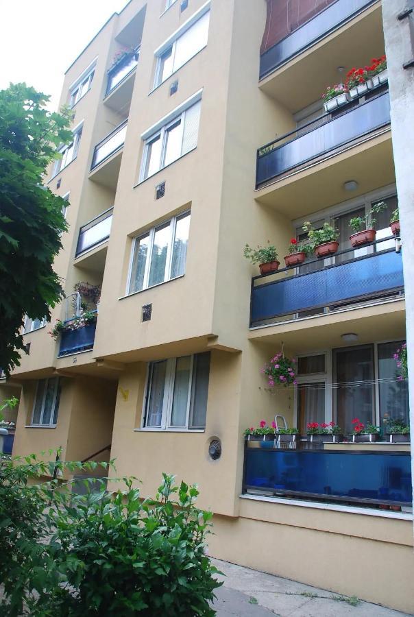 Bartakovics Apartman Eger Exterior foto